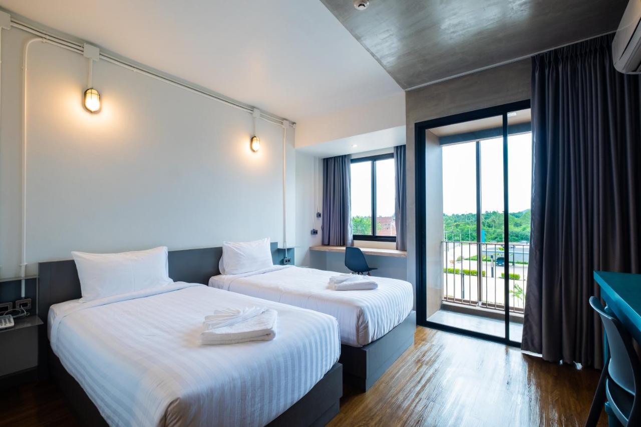S.22 Hotel Suratthani Surat Thani Exterior foto